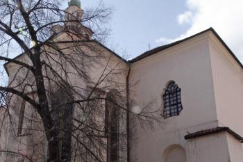 uzávěr kostela (© Iva Spurná 3.4.2010)