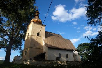 kostel od jihozápdu ( © Milan Caha 09/2010)