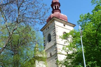 kostel sv. Bartoloměje (© František Kinař, 04/2012)