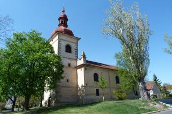 kostel sv. Bartoloměje (© František Kinař, 04/2012)