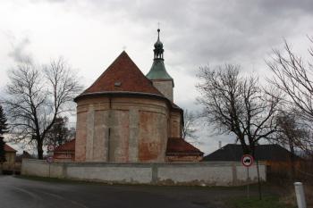 Kostel od východu ( © Ivan Grisa 04/2010)