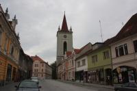 zvonice u kostela Nanebevzetí Panny Marie