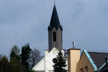 Kostel Nejsvětější Trojice (Jílové) ( © František Kinař 05/2017)