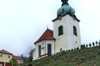 Kostel v Jiřetíně pod Jedlovou ( © František Kinař 05/2017)