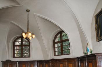 barokní sakristie v přízemí mladší části závěru ( © Pavel Zany Komárek 12. 9. 2009)