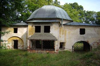barokní střelnice - pohled od jihu (© Petr Pospíšil, 08/2013)