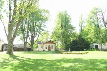 Letní zámecká zahrada (© Milan Vaněrka, 02/2007)