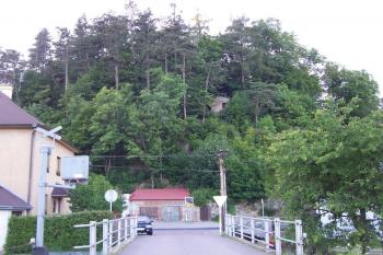 Letohrad - Kamená vyhlídka nad Lukavickým potokem v prostoru zámeckého parku. (© Ivo Rozehnal, 07/2010)