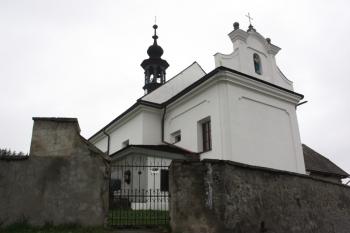 Závěr kostela od jihovýchodu ( © Ivan Grisa 05/2010)