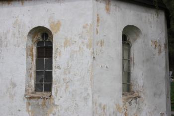 Okna presbytáře ( © Ivan Grisa 05/2010)