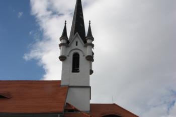 Závěr kostela od jihu ( © Ivan Grisa 05/2010)