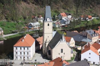 Kostel z Anglické věže dolního hradu ( © Ivan Grisa 05/2010)