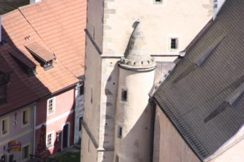 Schodišťová vížka z Anglické věže dolního hradu ( © Ivan Grisa 05/2010)