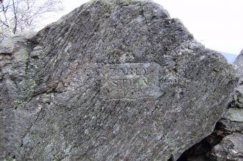 detail vytesaného nápisu BAREN STEIN 1859 (© Zuzana Holasová, 05/2010)