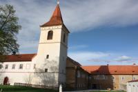 klášter křižovníků s červenou hvězdou (minoritů a klarisek) s kostelem Božího těla