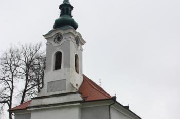 Kostel od západu ( © Ivan Grisa 05/2010)