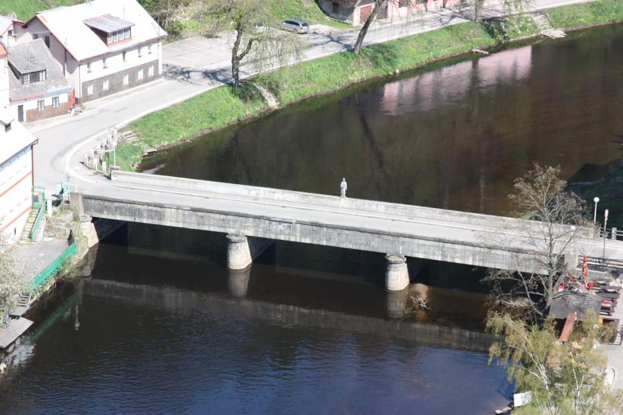 silniční most
