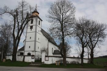 Kostel od západu ( © Ivan Grisa 05/2010)