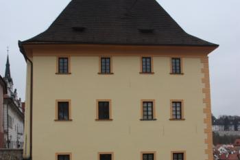 Východní čelo musea (semináře) ( © Ivan Grisa 10/2011)