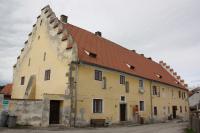 klášterní hostinec, mlýn a sýpka