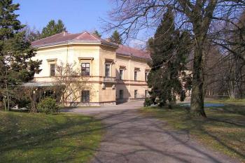  ( © Luděk Pitter 04/2004)