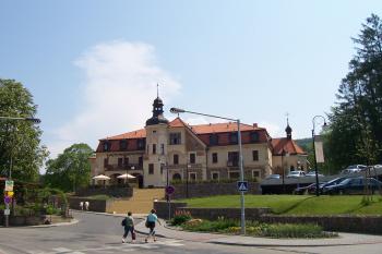 Luhačovice – Augustiánský dům s kaplí sv. Tomáše (© Ivo Rozehnal, 05/2011)