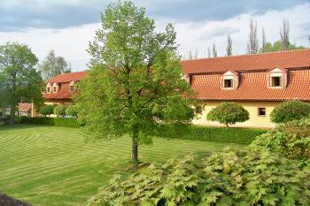 Pecínov (© Jan Šebek, 05/2010)