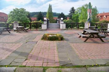 Pecínov (© Jan Šebek, 05/2010)