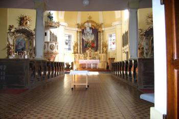 Kostel sv. Jiří v Bělotíně ( © Pavel Vítek 03/2010)