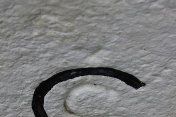 Trojmezí - detail označení hraničního kamene (C, původně ČS) (© Martin Karas, 05/2010)