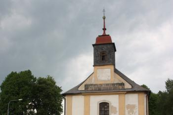 Hlavní (východní) průčelí ( © Ivan Grisa 06/2010)
