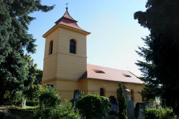 Kostel od jihozápadu ( © Ivan Grisa 06/2010)