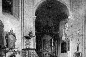 pohled do závěru na počátku 20. století (© Antonín Podlaha: Posvátná místa království Českého; Díl 1. Vikariáty: Českobrodský, Černokostelecký, Mnichovický a Prosecký, Dědictví sv. Jana Nepomuckého, Praha 1907)