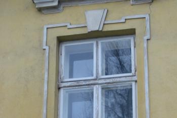 jeden ze tří typů nadokenních říms (© D Dohňanský, 04/2015)