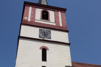 Věž od jihu ( © Ivan Grisa 07/2010)