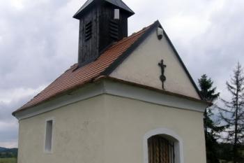 Kaple sv. Antonína na místě tvrze (© Míra Loněk, 06/2010)
