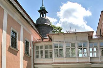 Nádvoří ( © Luděk Pitter 07/2006)