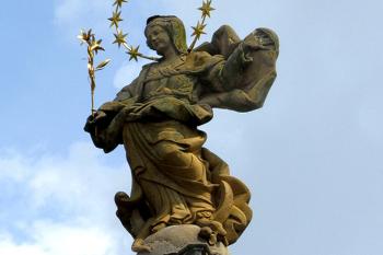 Mariánský sloup na náměstí v Žamberku ( © Pavel Vítek 05/2017)