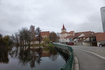  (© Jaroslav Špiroch  11/2025)