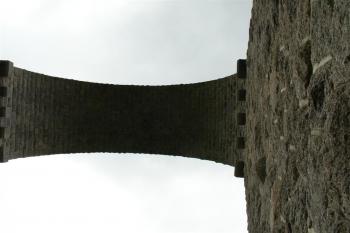 Mostní oblouk ( © Jiří Čížek 05/2010)