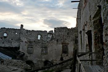 západ slunce, foceno od vstupu do kaple (© Jan Ptáček, 07/2010)