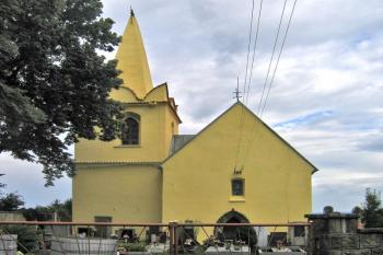 Kostel sv. Bartoloměje v Okřesanči ( © Pavel Vítek 08/2010)