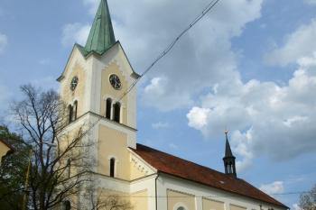 pohled od jihozápadu (© Milan Caha 05/2010)