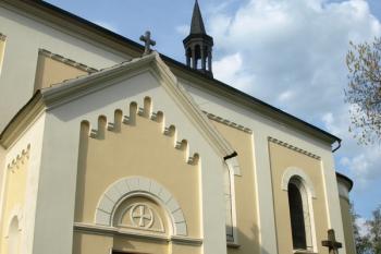 předsíň na jižní straně lodi (© Milan Caha 05/2010)