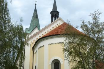 presbytář (© Milan Caha 05/2010)