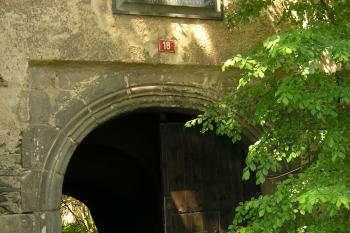 Portál (© Martin Kabeláč, 05/2005)