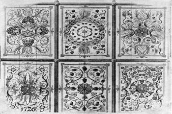 část kazetového stropu z roku 1726 ( © Josef Vítězslav Šimák: Soupis památek historických a uměleckých v Království Českém, sv. 32 Politický okres turnovský, Archaelogická komise při České akademii císaře Františka Josefa pro vědy, slovesnost a umění, Praha 1909)