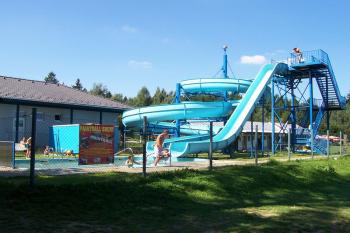 Suchý - tobogán u rybníka (© Ivo Rozehnal, 08/2010)