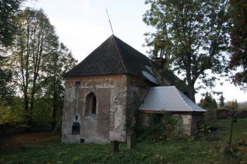 Kostel od severovýchodu ( © Ivan Grisa 10/2011)