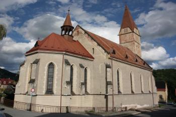Kostel od jihozápadu ( © Ivan Grisa 09/2010)